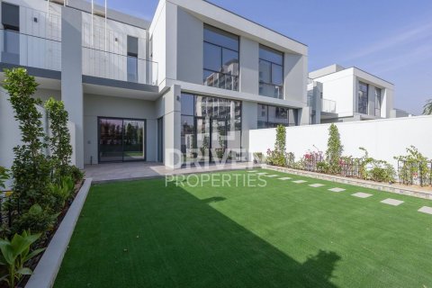 Townhouse in Al Furjan, Dubai, UAE 3 bedrooms, 255 sq.m. № 603033 - photo 14