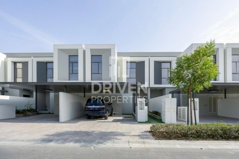 Townhouse in Al Furjan, Dubai, UAE 3 bedrooms, 255 sq.m. № 603033 - photo 10