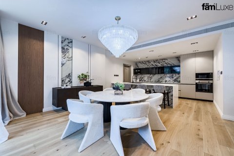 Apartmen di City Walk, Dubai, UAE 2 bilik tidur, 158.6 meter persegi № 692891 - foto 6