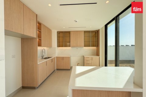 Зняти в оренду віллу в Дубай, ОАЕ 4 спальні, 683.7м2, № 692888 - фото 12