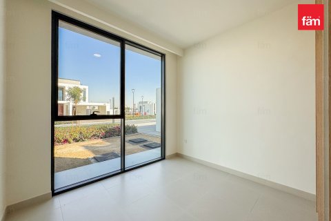 Зняти в оренду віллу в Дубай, ОАЕ 4 спальні, 683.7м2, № 692888 - фото 16