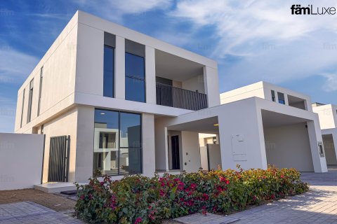 Villa til leje i Dubai, UAE 4 soveværelser, 683.8 kvm № 692888 - foto 1