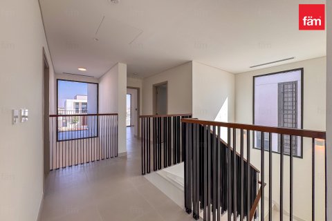 Зняти в оренду віллу в Дубай, ОАЕ 4 спальні, 683.7м2, № 692888 - фото 19