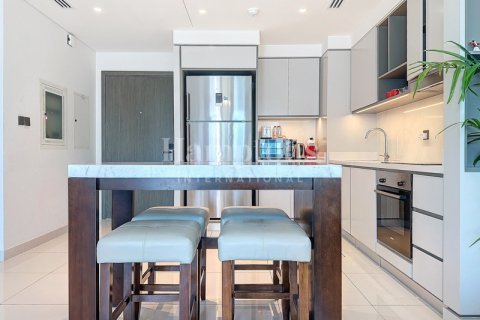 Apartment til leje i Dubai Harbour, Dubai, UAE 2 soveværelser, 106.90998531 kvm № 583432 - foto 6