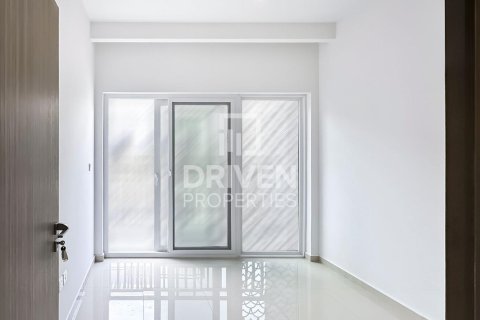 Σπίτι σε Dubai, ΗΑΕ 4 υπνοδωμάτια, 112.23 τ.μ. Αρ. 744041 - φωτογραφία 4