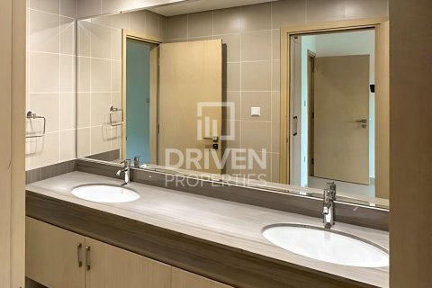 Villa in vendita a Dubai Land, Dubai, EAU 4 camere da letto, 400.04 mq. № 744042 - foto 11