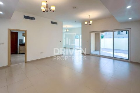 Villa in vendita a Dubai Land, Dubai, EAU 4 camere da letto, 400.04 mq. № 744042 - foto 2