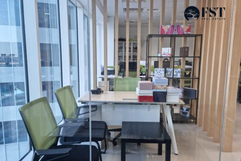 Escritório para arrendamento em Business Bay, Dubai, EAU 104.7 m2 № 554649 - foto 2