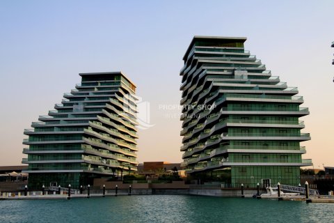Apartament în Al Raha Beach, Abu Dhabi, EAU 3 dormitoare, 259 mp.  №716339