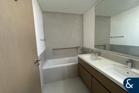 Villa til leie i Al Furjan, Dubai, Emiratene 4 soverom, 522 kvm Nr. 668164 - Foto 12