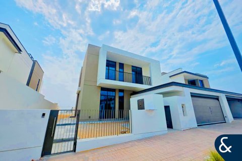 Villa til leie i Al Furjan, Dubai, Emiratene 4 soverom, 522 kvm Nr. 668164 - Foto 1