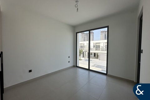 Tilal Al Ghaf、Dubai、UAE にあるヴィラの賃貸物件 4ベッドルーム、203 m2、No668105 - 写真 5