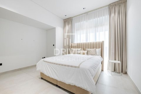 Apartamento en venta en Jumeirah Village Circle, Dubai, EAU 2 dormitorios, 154 m2 № 654010 - foto 4