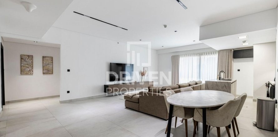 Lakás itt: Jumeirah Village Circle, Dubai, EAE, 2 hálószoba, 154 m², azonosító: 654010