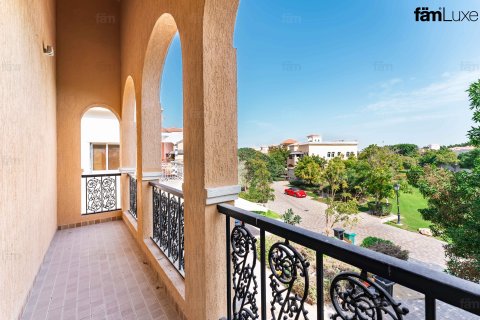 Вилла Дубай, БАӘ-да 4 жатын бөлмелер, 527.4 м² № 578214 - фото 11