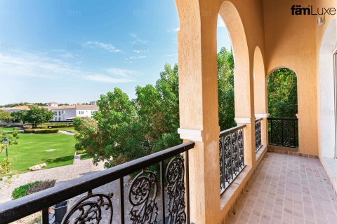 Вилла Дубай, БАӘ-да 4 жатын бөлмелер, 527.4 м² № 578214 - фото 14