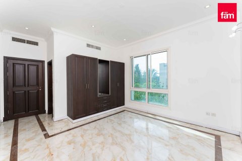 Vilë në Dubai, Emiratet e Bashkuara Arabe 4 dhoma gjumi, 527.4 m2. № 578214 - Foto 22