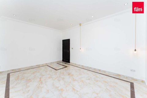 Vilë në Dubai, Emiratet e Bashkuara Arabe 4 dhoma gjumi, 527.4 m2. № 578214 - Foto 13