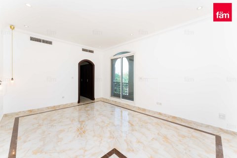 Vilë në Dubai, Emiratet e Bashkuara Arabe 4 dhoma gjumi, 527.4 m2. № 578214 - Foto 14