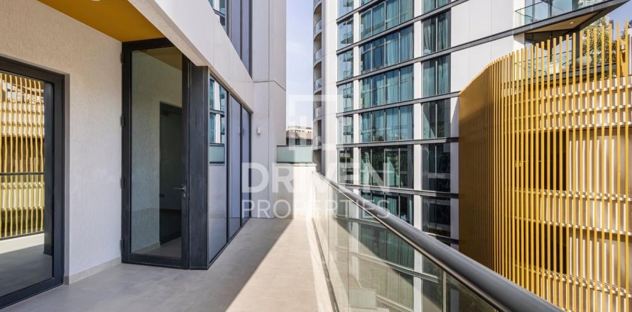 Apartment in Mohammed Bin Rashid City, Dubai, UAE 1 bedroom, 98 sq.m. № 684427