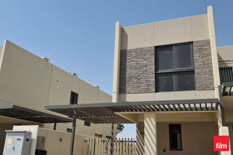 Villa te huur in Dubai, VAE 3 slaapkamers, 186.4 vr.m., nr 646773 - foto 9
