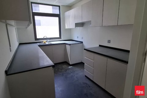 Villa te huur in Dubai, VAE 3 slaapkamers, 186.4 vr.m., nr 646773 - foto 4