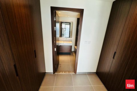 Apartament de închiriat în Dubai, EAU 3 dormitoare, 152.5 mp. №687595 - poză 13