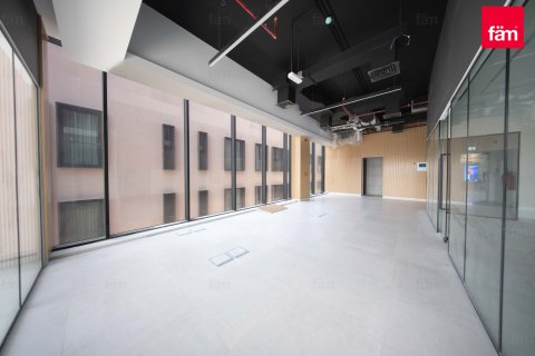 Mirdif, Dubai, संयुक्त अरब अमीरात में कार्यालय, 195.9 वर्ग मीटर, संख्या 704051