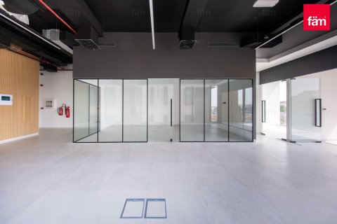 Oficina en alquiler en Mirdif, Dubai, EAU 195.9 m2 № 704051 - foto 3