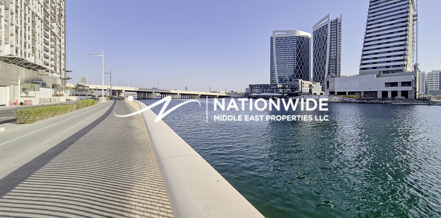 Apartment in Abu Dhabi, UAE 1 bedroom, 49 sq.m. № 632253