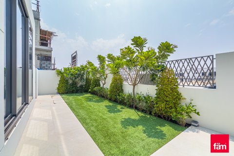 Vila v Al Furjan, Dubai, SAE 6 ložnice, 572 m² Č.: 569731 - fotografie 4