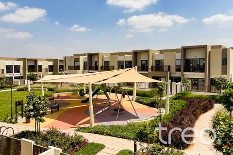 Řadový dům v Dubai Land, Dubai, SAE 3 ložnice, 184.51 m² Č.: 753797