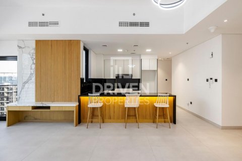 Apartment in Business Bay, Dubai, UAE 3 bedrooms, 144 sq.m. № 603591 - photo 9