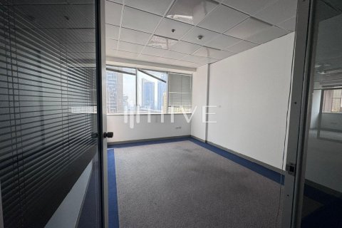 Zyrë në Sheikh Zayed Road, Dubai, Emiratet e Bashkuara Arabe 179.6 m2. № 566644 - Foto 16