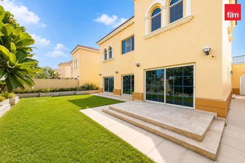 וילה ב Jumeirah Park, Dubai, איחוד האמירויות 4 חדרי שינה, 524.9 מ