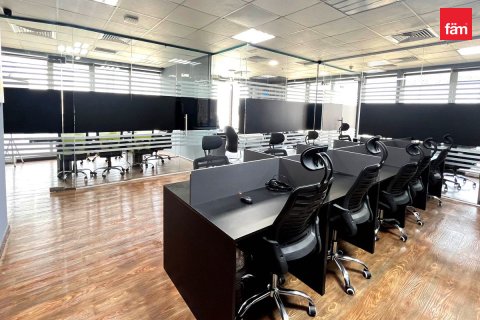 Büroraum in Business Bay, Dubai, VAE: 101.9 m2 Nr. 753345