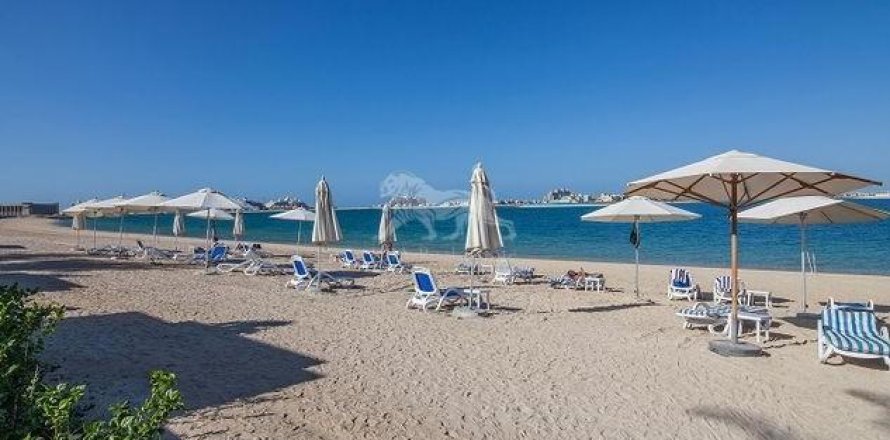 Apartment in Palm Jumeirah, Dubai, UAE 1 bedroom, 103.8 sq.m. № 584043