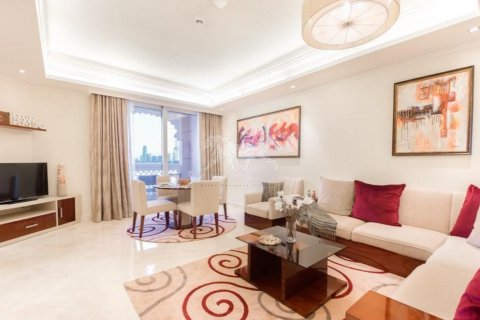 Apartment in Palm Jumeirah, Dubai, UAE 1 bedroom, 103.8 sq.m. № 584043 - photo 8