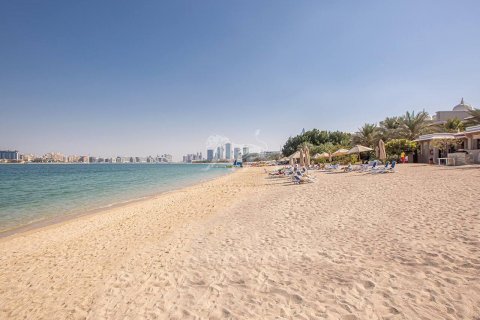 Apartment in Palm Jumeirah, Dubai, UAE 1 bedroom, 103.8 sq.m. № 584043 - photo 3