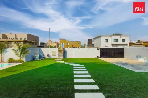 Vila v Al Barsha, Dubai, SAE 5 ložnice, 891.6 m² Č.: 601476 - fotografie 20