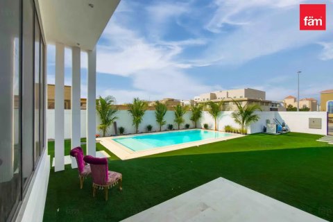 Vila v Al Barsha, Dubai, SAE 5 ložnice, 891.6 m² Č.: 601476 - fotografie 12