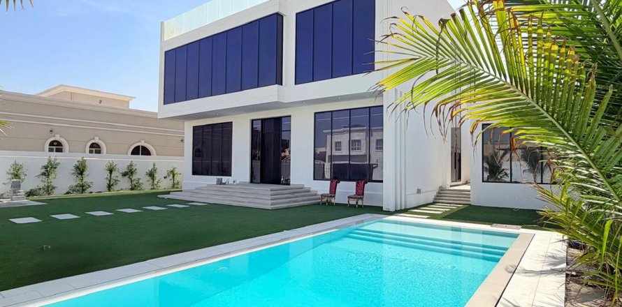 Βίλα σε Al Barsha, Dubai, ΗΑΕ 5 υπνοδωμάτια, 891.6 τ.μ. Αρ. 601476