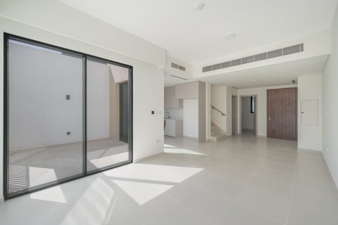 Adosado en venta en Arabian Ranches 3, Dubai, EAU 4 dormitorios, 235 m2 № 740653 - foto 2