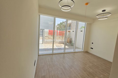 Σπίτι σε Dubai Land, ΗΑΕ 3 υπνοδωμάτια, 123 τ.μ. Αρ. 740655 - φωτογραφία 6