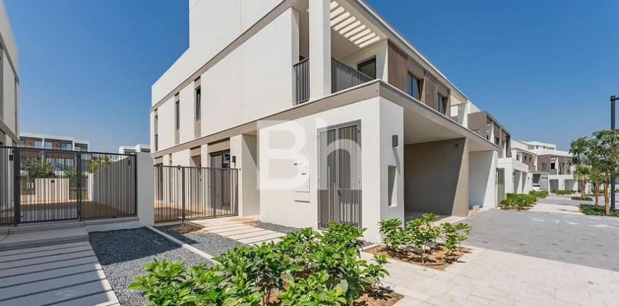 Вилла в Tilal Al Ghaf, Дубай, ОАЭ 4 спальни, 317м2 № 617299