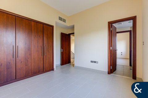 Willa na sprzedaż w Arabian Ranches 2, Dubai, ZEA 4 sypialnie, 332 mkw., nr 667650 - zdjęcie 14