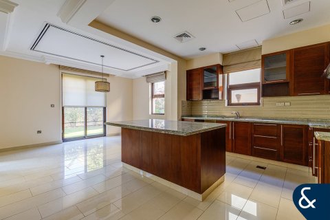 Willa na sprzedaż w Arabian Ranches 2, Dubai, ZEA 4 sypialnie, 332 mkw., nr 667650 - zdjęcie 4