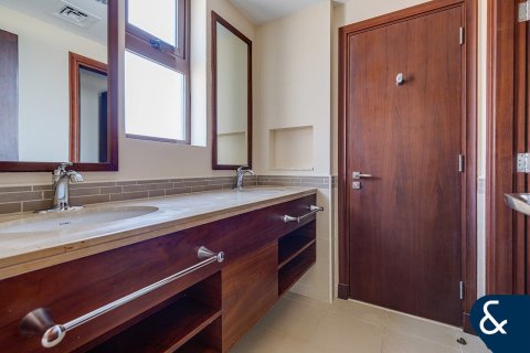 Willa na sprzedaż w Arabian Ranches 2, Dubai, ZEA 4 sypialnie, 332 mkw., nr 667650 - zdjęcie 16