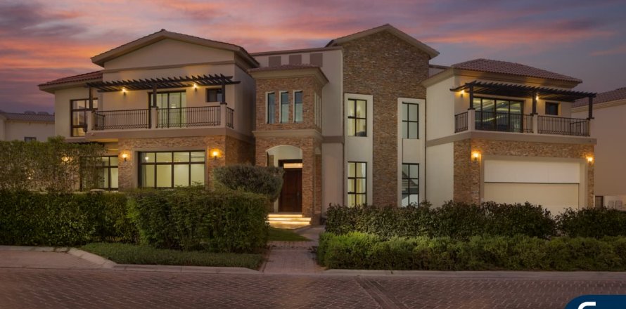 Villa itt: Jumeirah Golf Estates, Dubai, EAE, 7 hálószoba, 881 m², azonosító: 697996