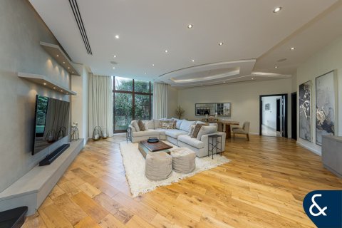 Villa itt: Jumeirah Golf Estates, Dubai, EAE, 7 hálószoba, 881 m², azonosító: 697996 - fénykép 5